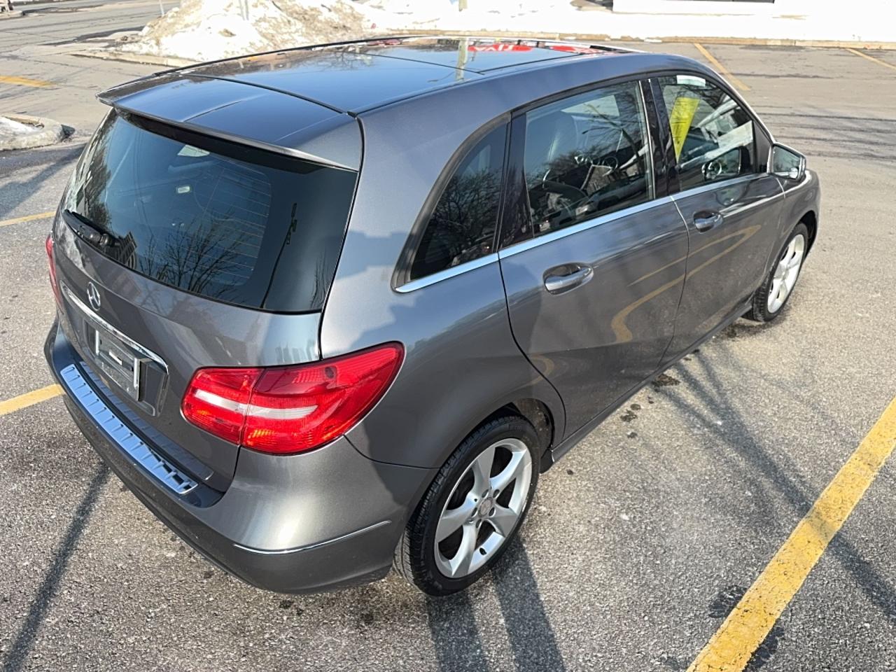 2014 Mercedes-Benz B-Class B 250 Sports Tourer Photo