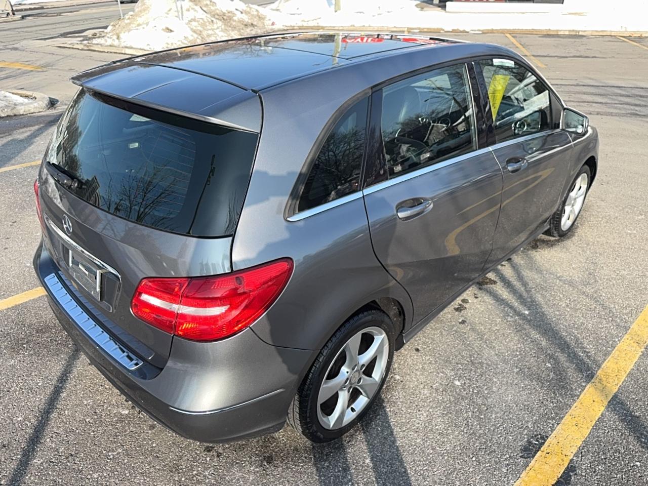 2014 Mercedes-Benz B-Class B 250 Sports Tourer Photo