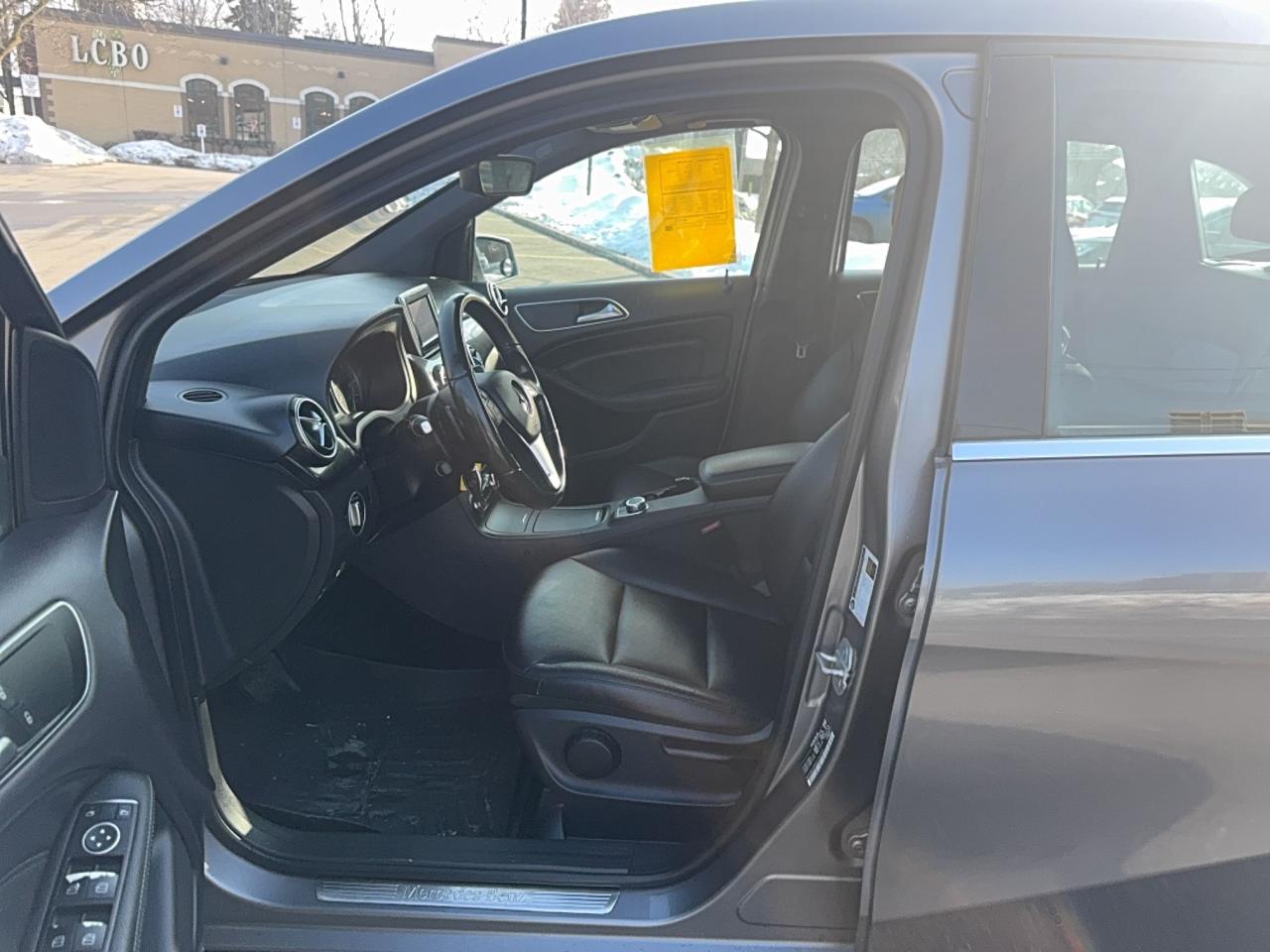 2014 Mercedes-Benz B-Class B 250 Sports Tourer Photo