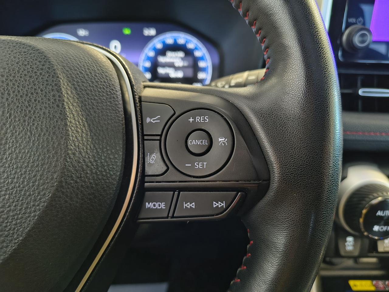 2023 Toyota RAV4 Plug-In Hybrid XSE Photo