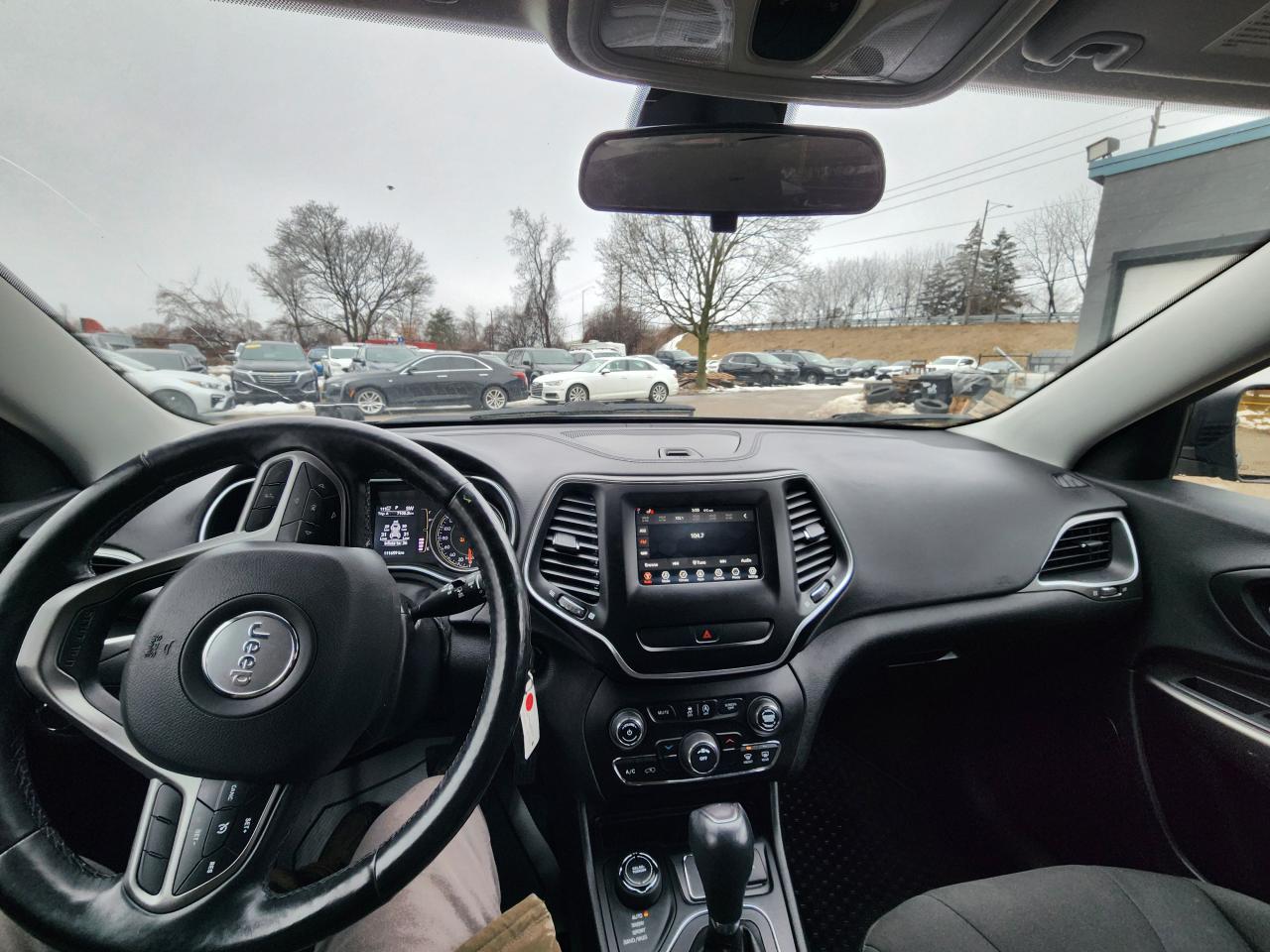 2020 Jeep Cherokee Sport l Clean Carfax l One Owner l AWD Photo