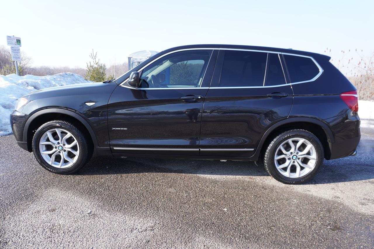 2013 BMW X3 28i / X-DRIVE / NO ACCIDENTS / FRESH TRADE-IN Photo