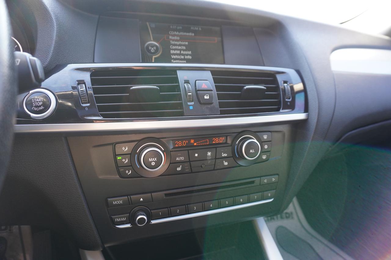 2013 BMW X3 28i / X-DRIVE / NO ACCIDENTS / FRESH TRADE-IN Photo