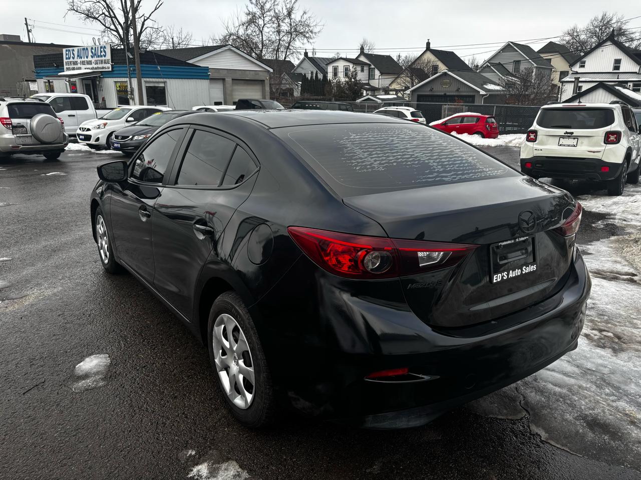 2018 Mazda MAZDA3 GX, Back-Up Camera, USB and AUX Input, Push Start Photo