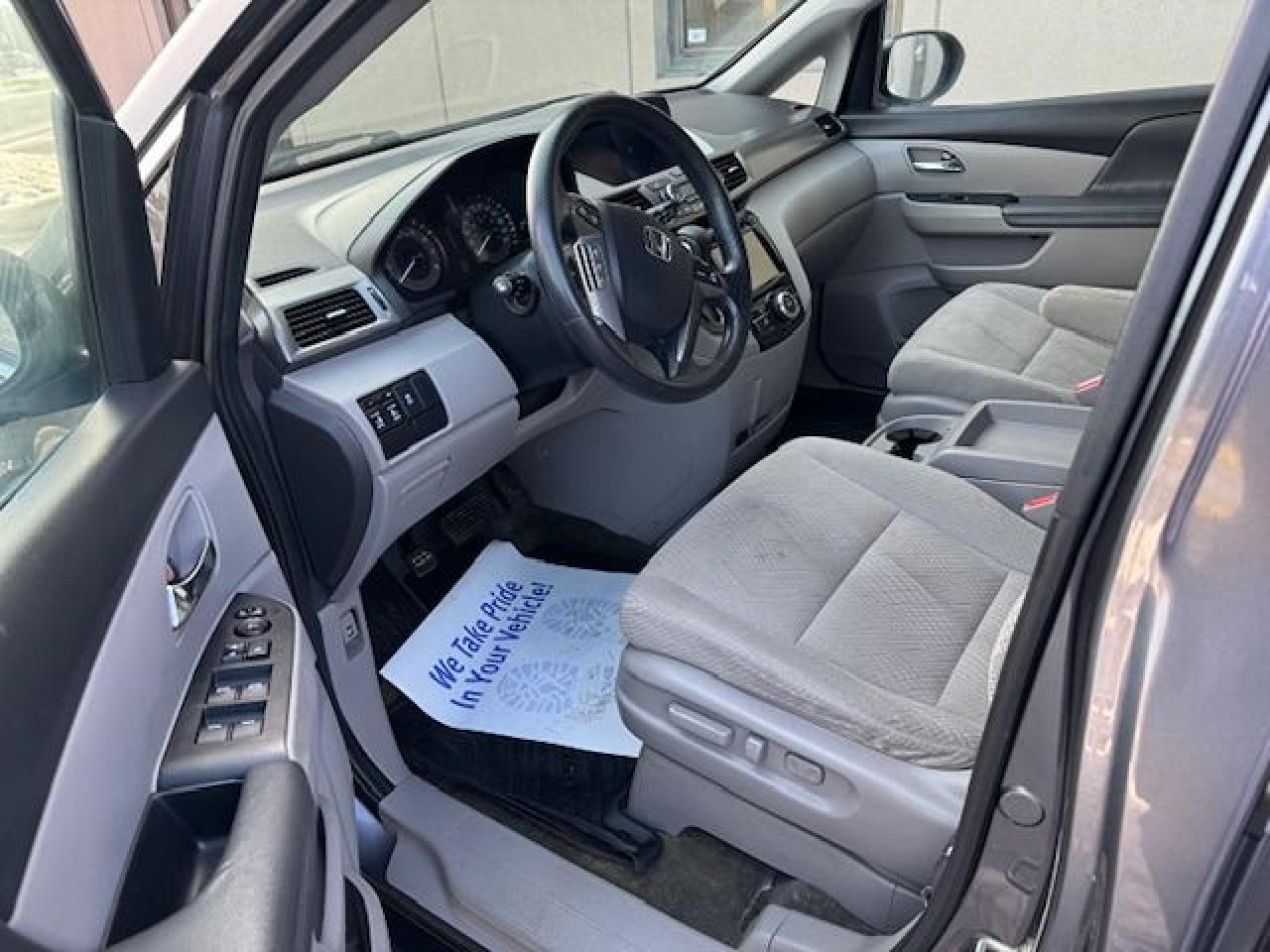 2016 Honda Odyssey EX 1 OWNER,ACCIDENT FREE,8 PASS Photo