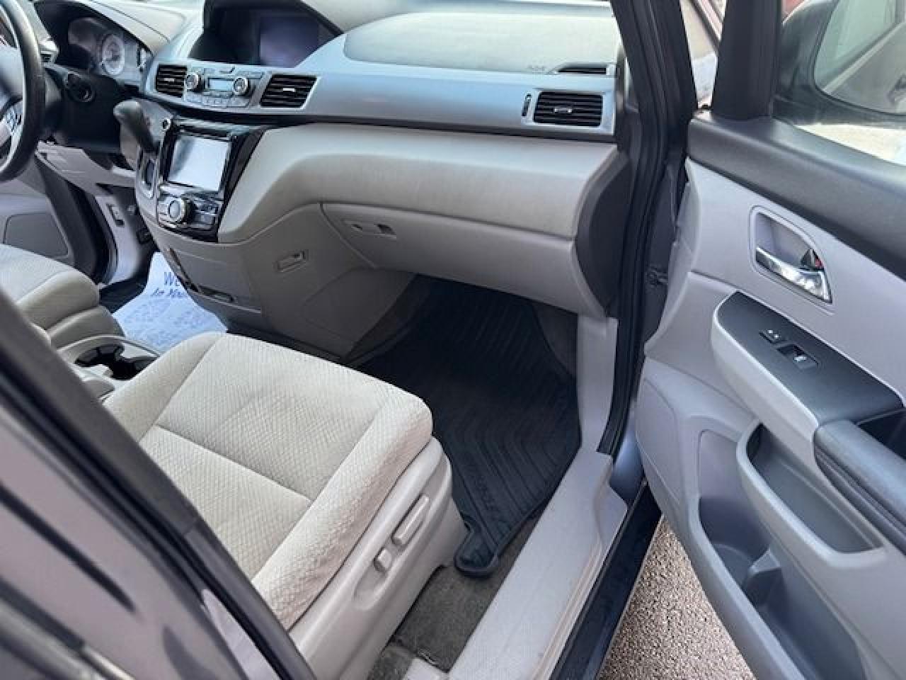 2016 Honda Odyssey EX 1 OWNER,ACCIDENT FREE,8 PASS Photo