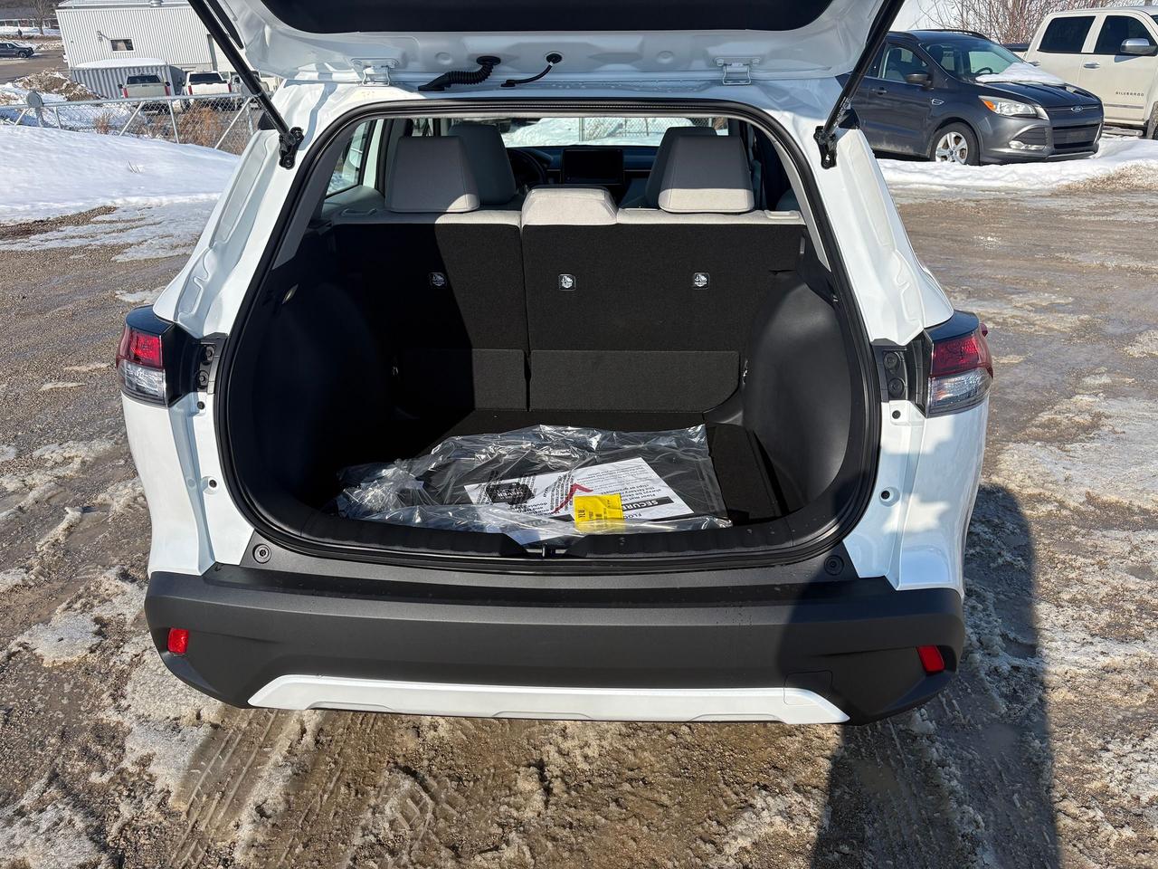 2026 Toyota Corolla Cross L Photo