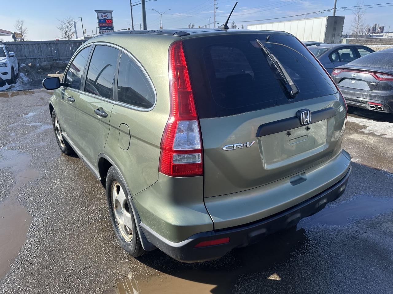 2008 Honda CR-V LX, 4X4, NO START, NEEDS REPAIR, AS IS SPECIAL Photo