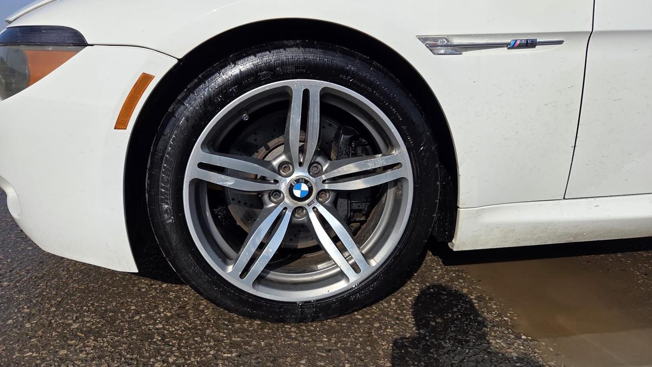 2007 BMW M6 V10, COUPE, ONLY 85KMS, RARE, CERTIFIED Photo
