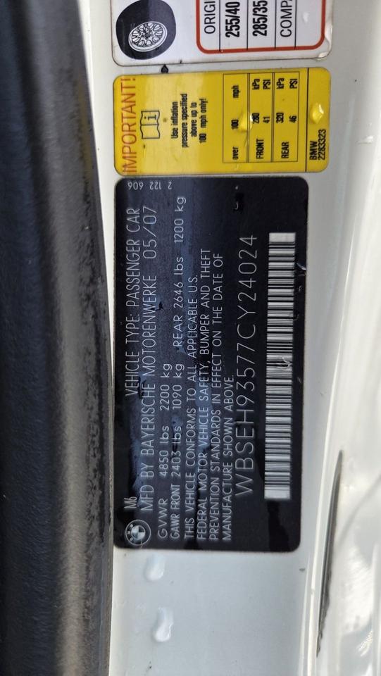 2007 BMW M6 V10, COUPE, ONLY 85KMS, RARE, CERTIFIED Photo