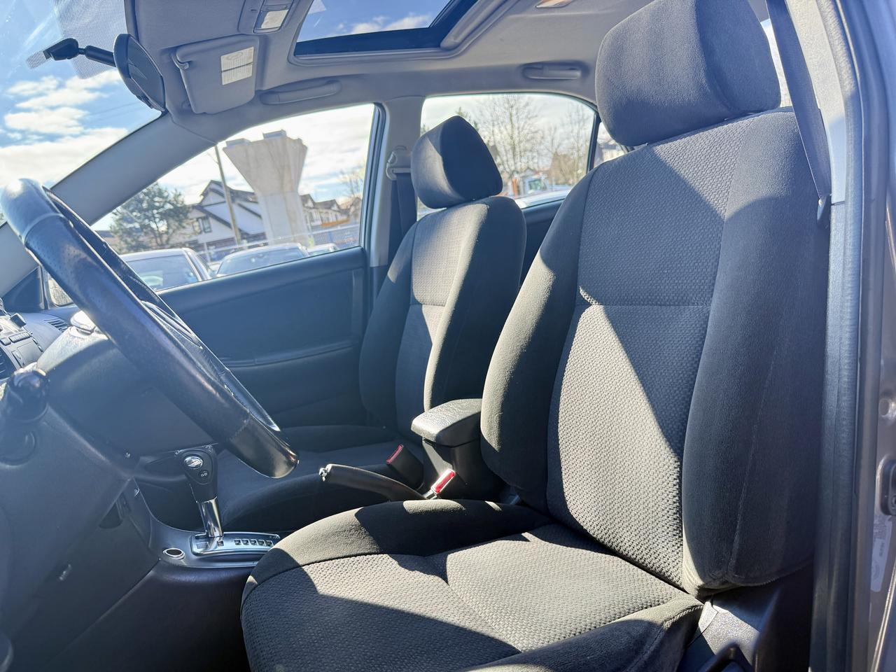 2003 Toyota Corolla FINANCING AVAILABLE Photo9
