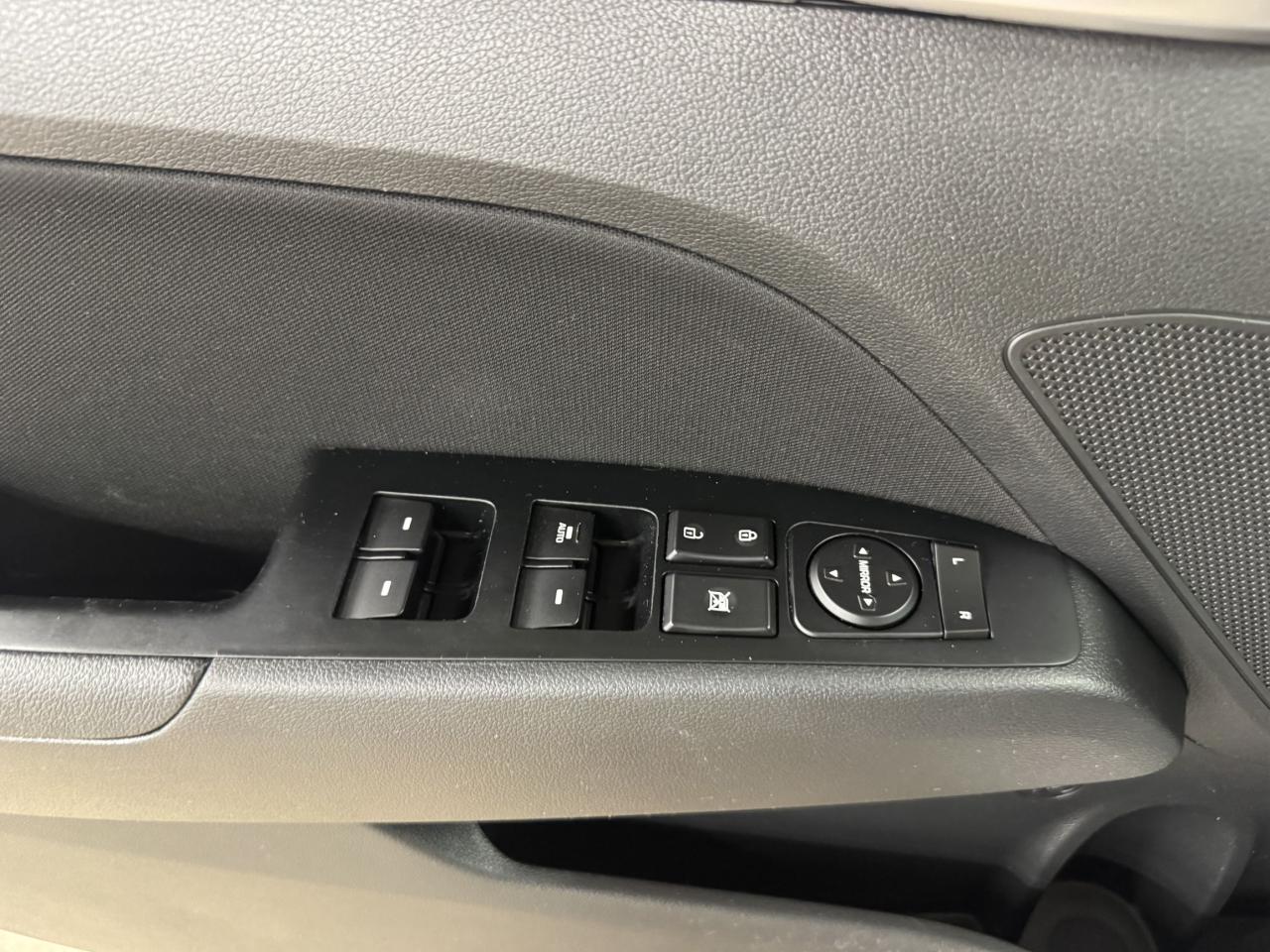 2019 Hyundai Elantra PREFERRED AUTO