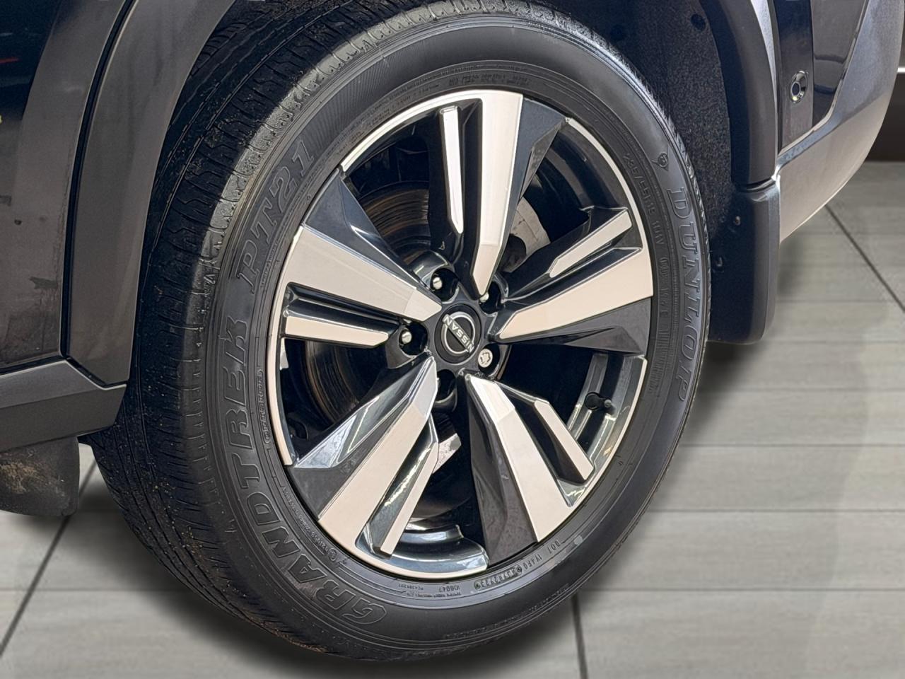 2023 Nissan Rogue AWD Platinum+ONE OWNER+CLEAN CARFAX Photo