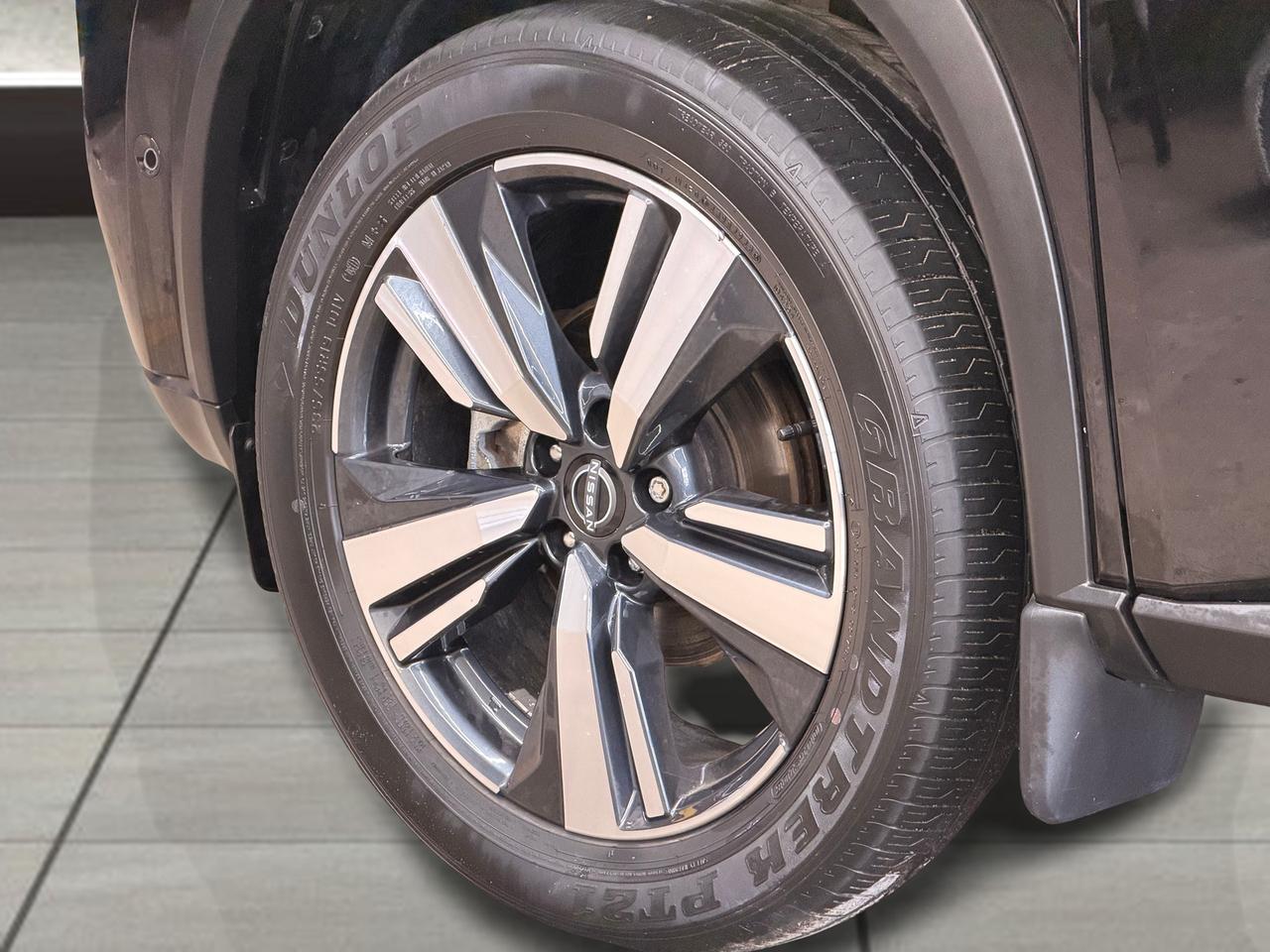 2023 Nissan Rogue AWD Platinum+ONE OWNER+CLEAN CARFAX Photo