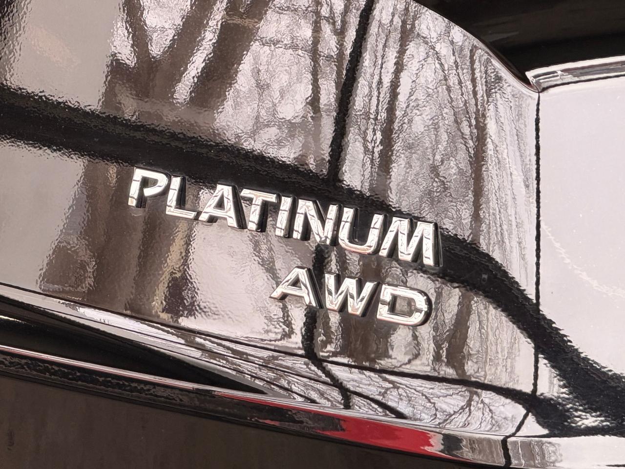 2023 Nissan Rogue AWD Platinum+ONE OWNER+CLEAN CARFAX Photo