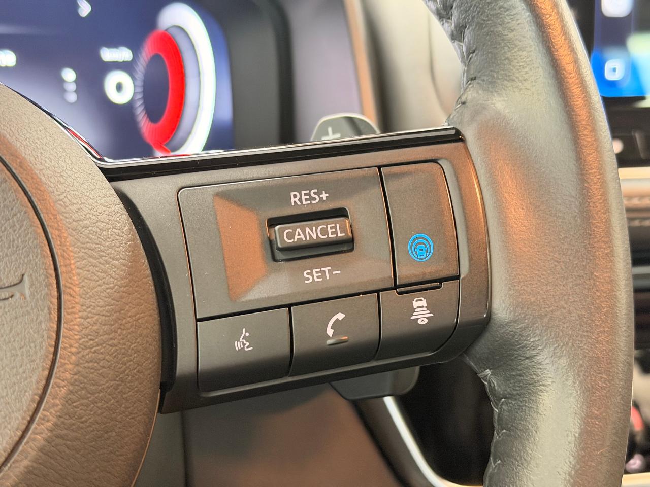 2023 Nissan Rogue AWD Platinum+ONE OWNER+CLEAN CARFAX Photo