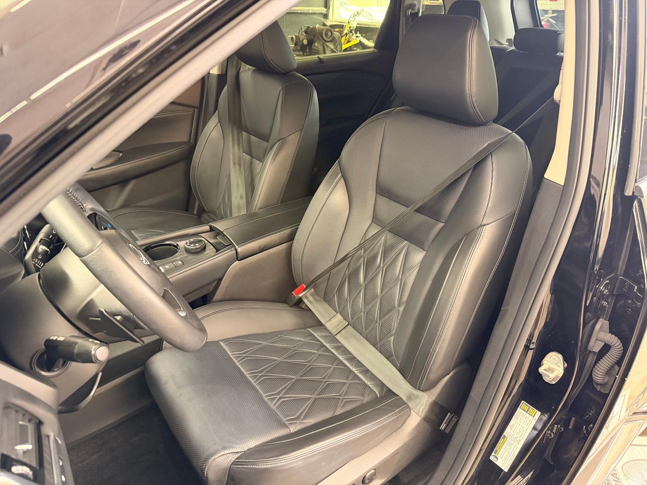 2023 Nissan Rogue AWD Platinum+ONE OWNER+CLEAN CARFAX Photo