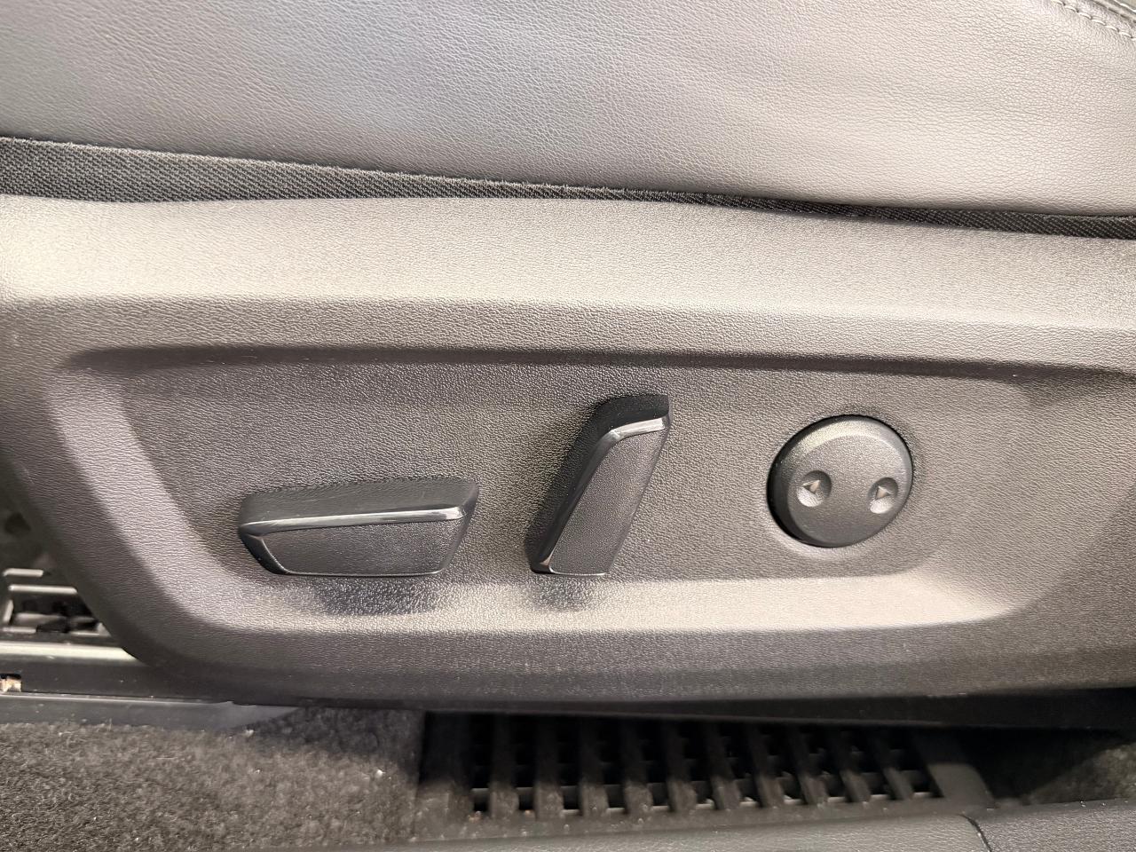 2023 Nissan Rogue AWD Platinum+ONE OWNER+CLEAN CARFAX Photo