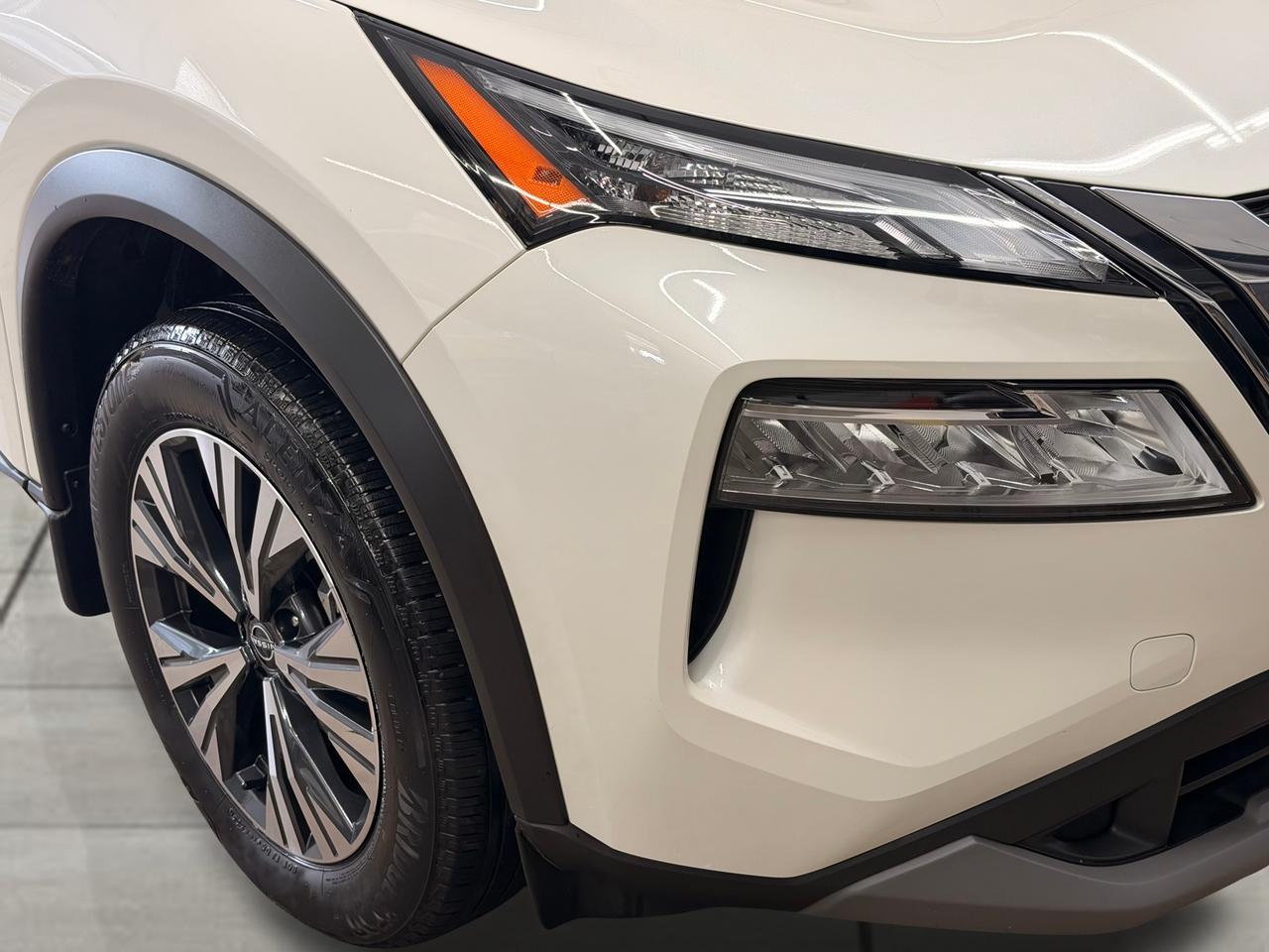 2023 Nissan Rogue SV Moonroof+ONE OWNER+CLEAN CARFAX Photo