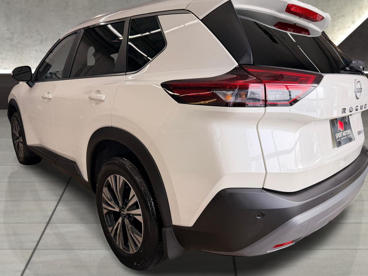 2023 Nissan Rogue SV Moonroof+ONE OWNER+CLEAN CARFAX Photo