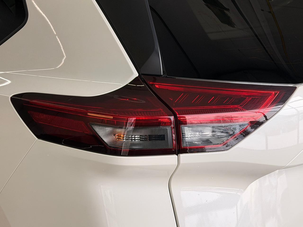 2023 Nissan Rogue SV Moonroof+ONE OWNER+CLEAN CARFAX Photo