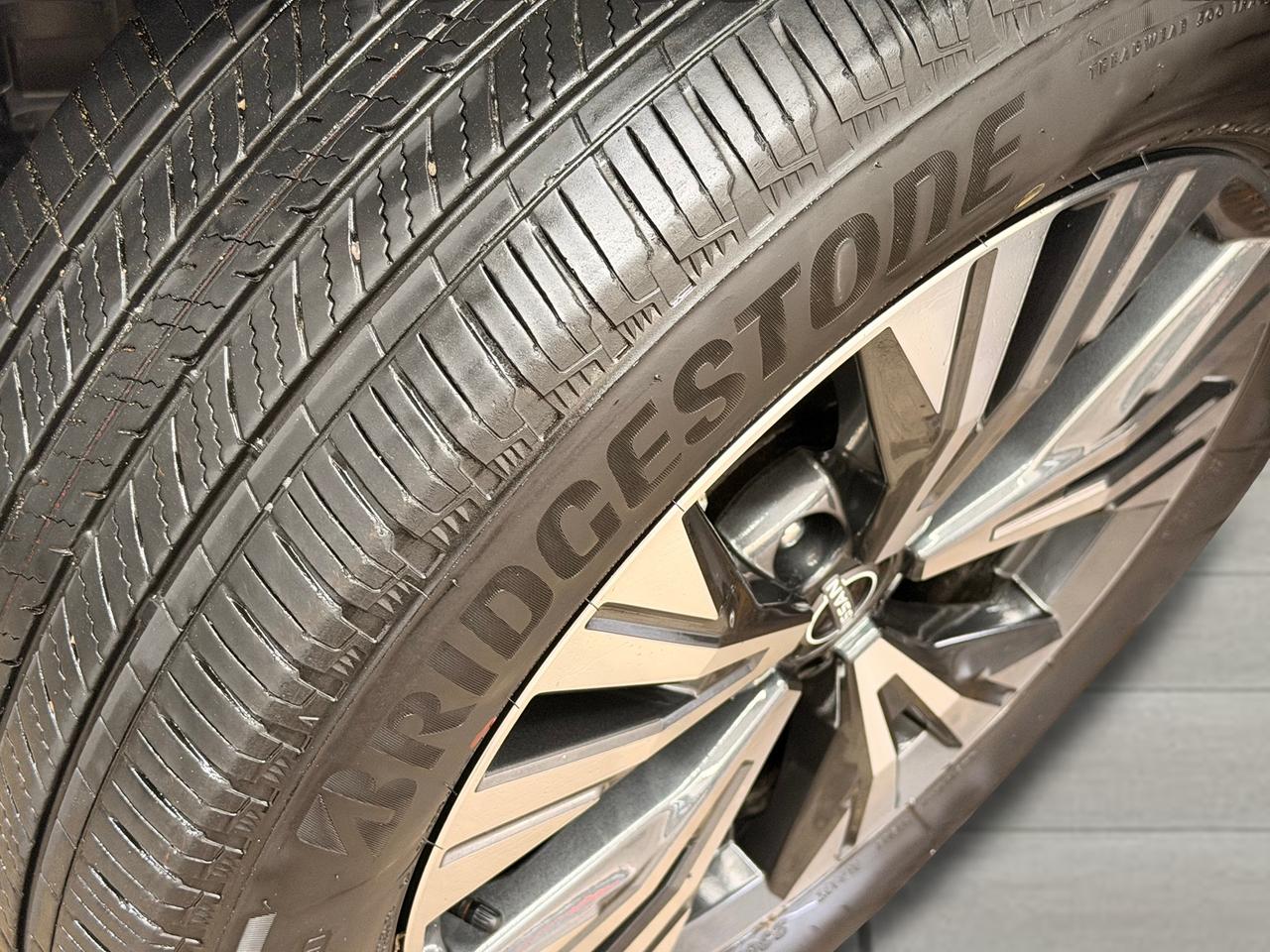 2023 Nissan Rogue SV Moonroof+ONE OWNER+CLEAN CARFAX Photo