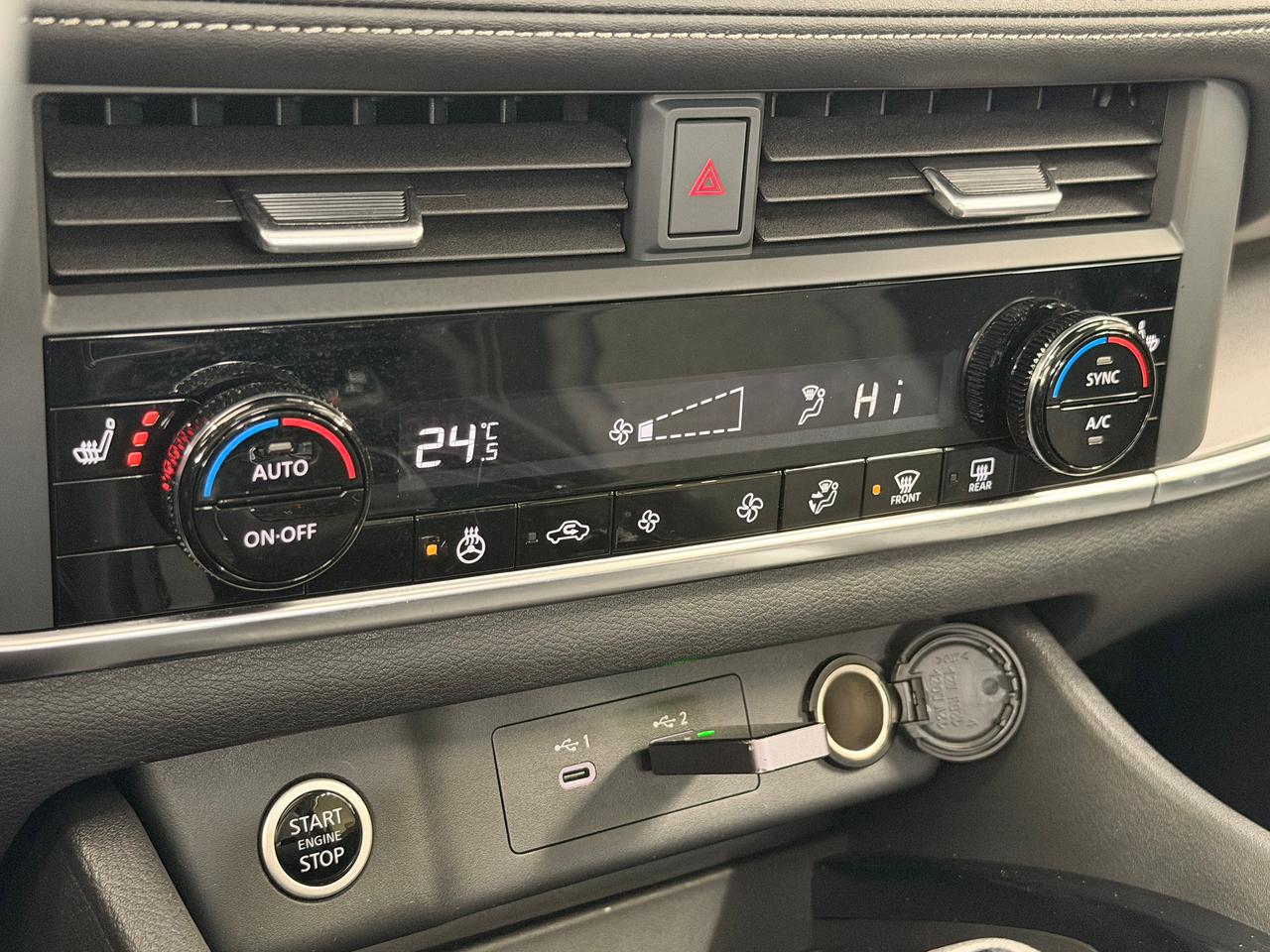 2023 Nissan Rogue SV Moonroof+ONE OWNER+CLEAN CARFAX Photo