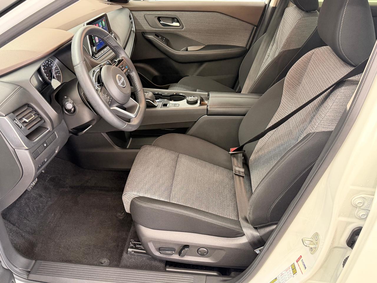 2023 Nissan Rogue SV Moonroof+ONE OWNER+CLEAN CARFAX Photo