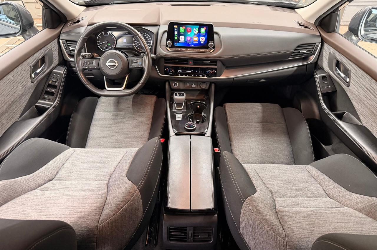 2023 Nissan Rogue SV Moonroof+ONE OWNER+CLEAN CARFAX Photo1