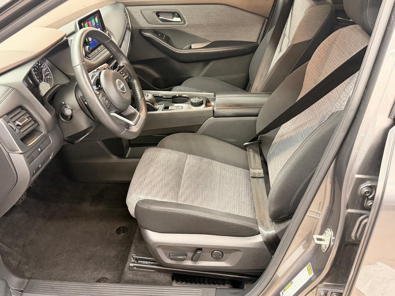 2023 Nissan Rogue SV Moonroof+ONE OWNER+CLEAN CARFAX Photo