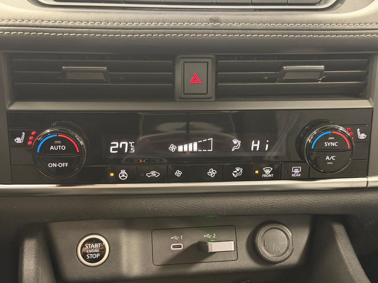 2023 Nissan Rogue SV Moonroof+ONE OWNER+CLEAN CARFAX Photo