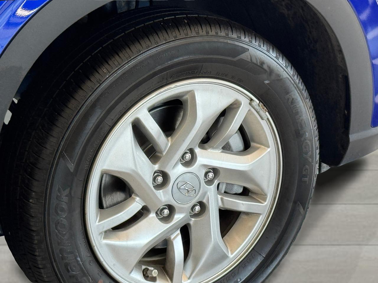 2023 Hyundai Venue Preferred+Blind Spot+CLEAN CARFAX Photo