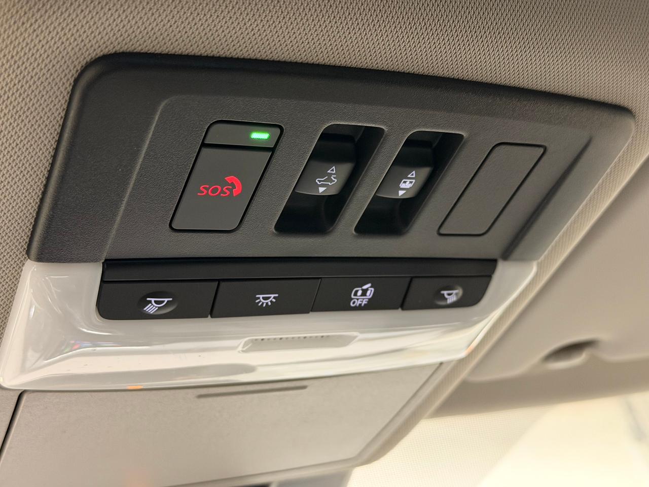 2023 Nissan Rogue SV Moonroof AWD+Previous Lease+CLEAN CARFAX Photo