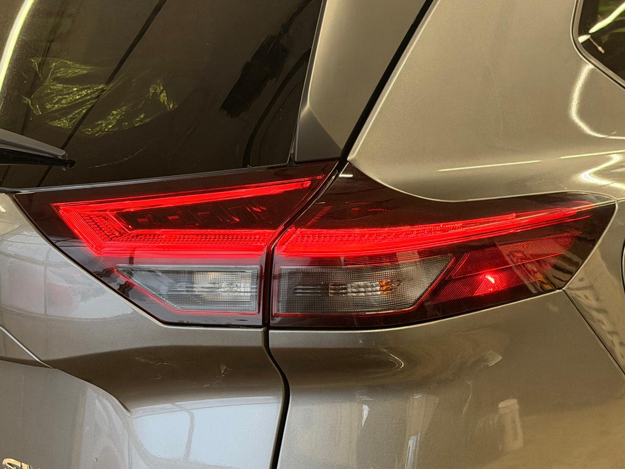 2023 Nissan Rogue SV Moonroof AWD+Previous Lease+CLEAN CARFAX Photo