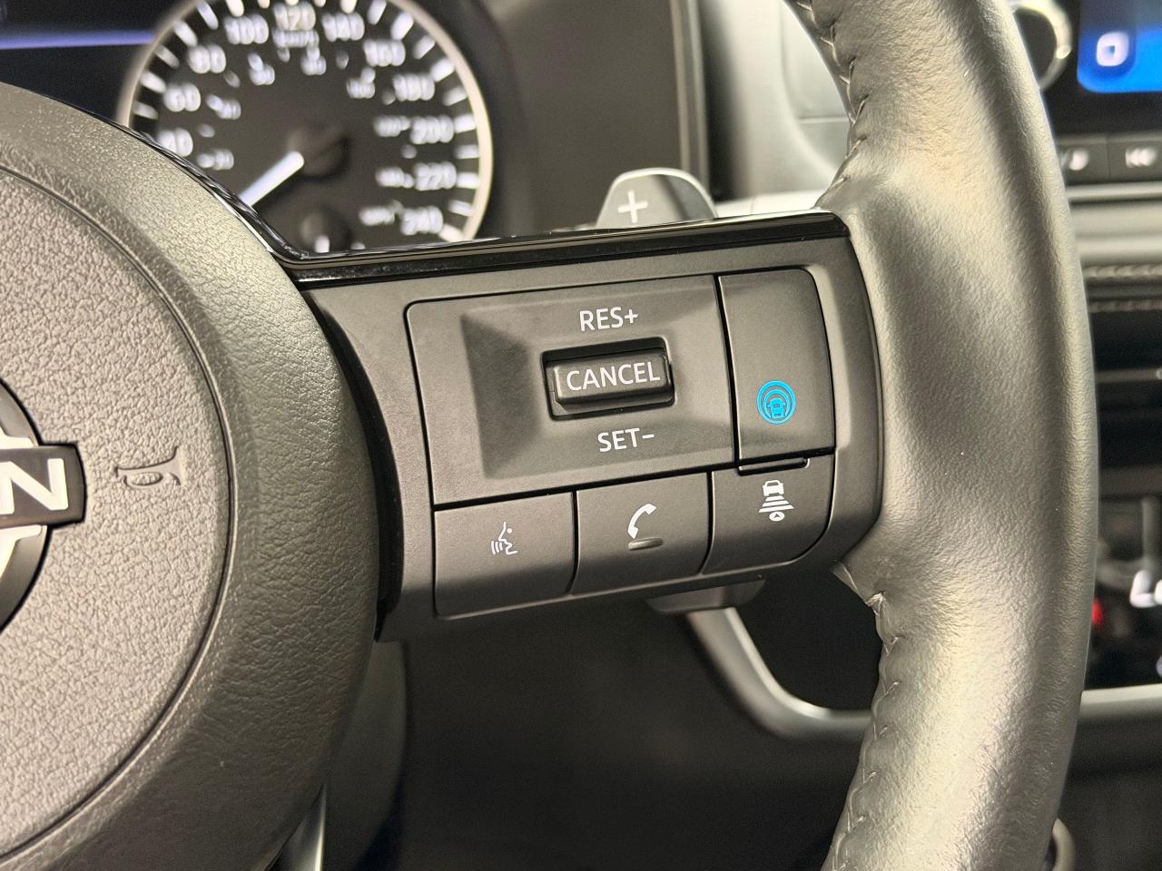 2023 Nissan Rogue SV Moonroof AWD+Previous Lease+CLEAN CARFAX Photo