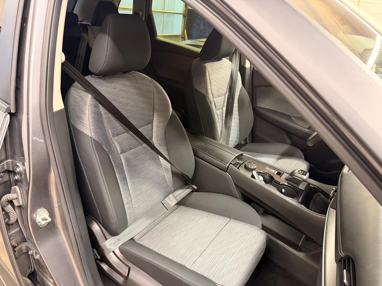 2023 Nissan Rogue SV Moonroof AWD+Previous Lease+CLEAN CARFAX Photo