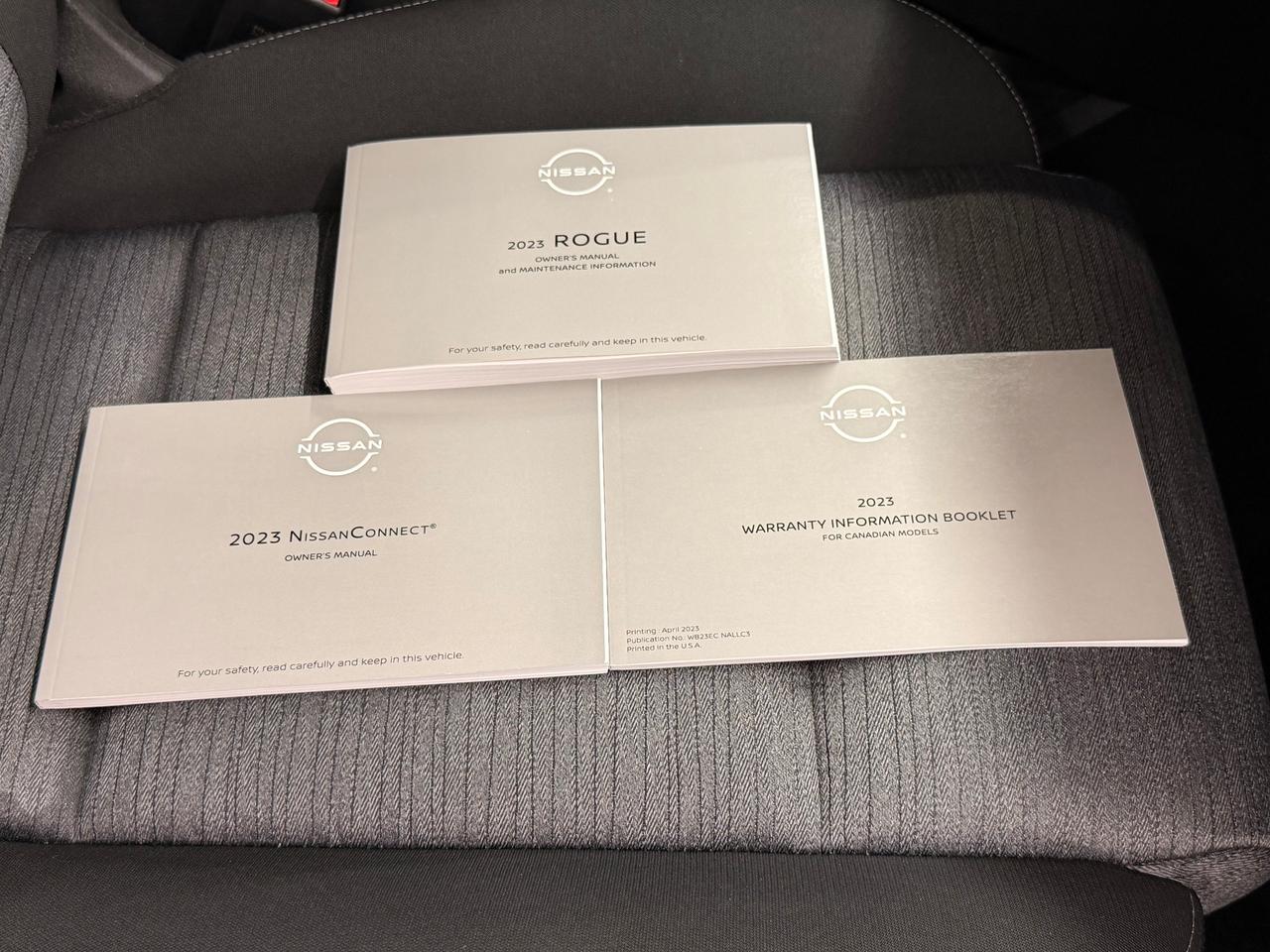 2023 Nissan Rogue SV Moonroof AWD+Previous Lease+CLEAN CARFAX Photo