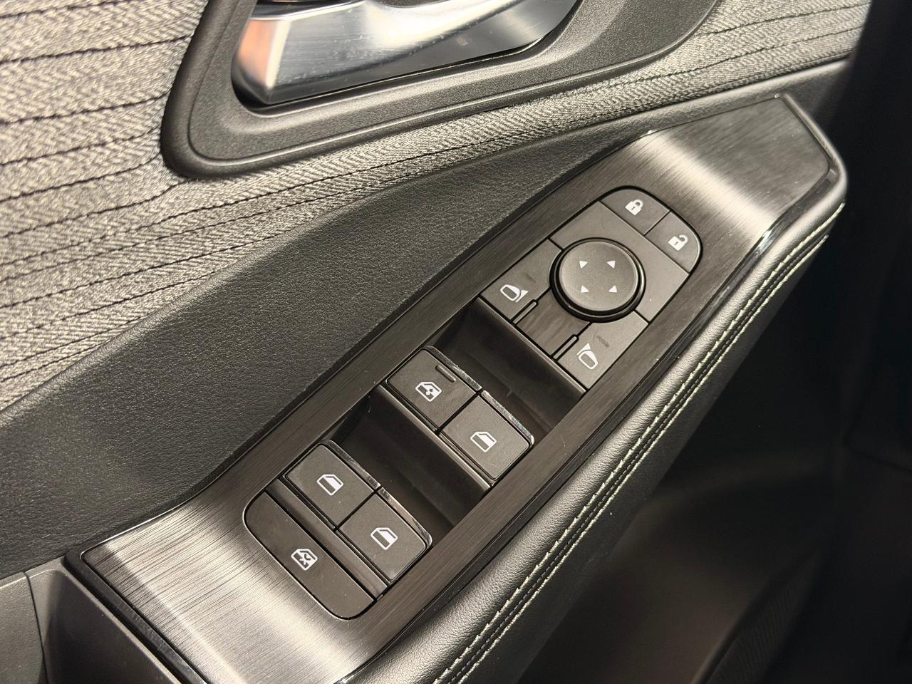 2023 Nissan Rogue SV Moonroof AWD+Previous Lease+CLEAN CARFAX Photo