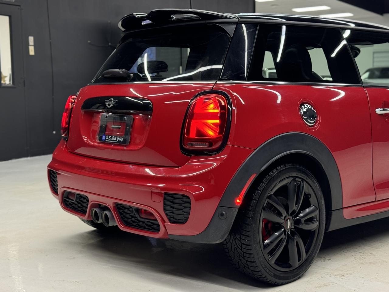 2020 MINI Cooper JCW|JOHN COOPER WORKS|BACKUP|HK SOUND|PANO| Photo