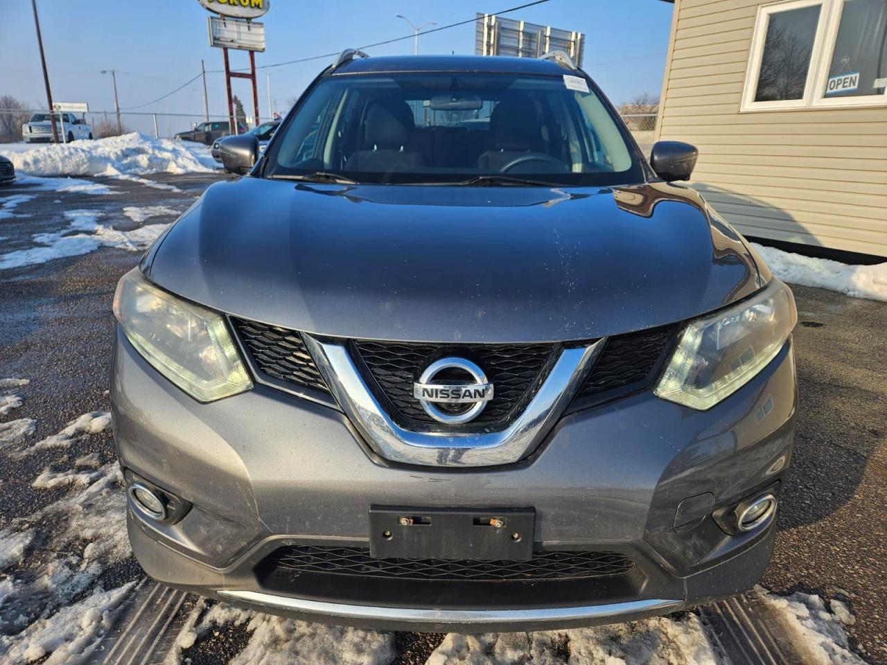 2016 Nissan Rogue AWD 4dr SV Photo