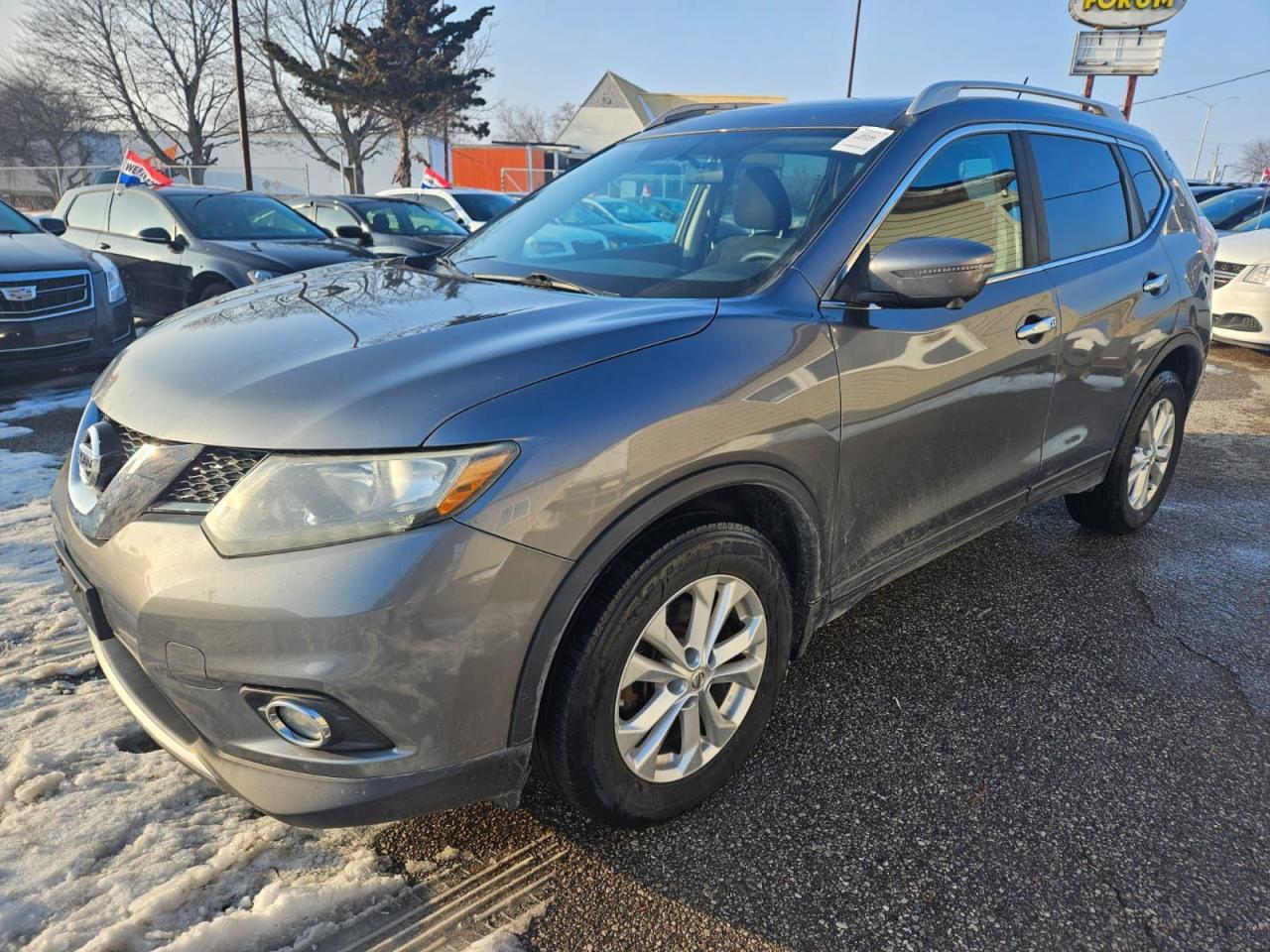 2016 Nissan Rogue AWD 4dr SV Photo