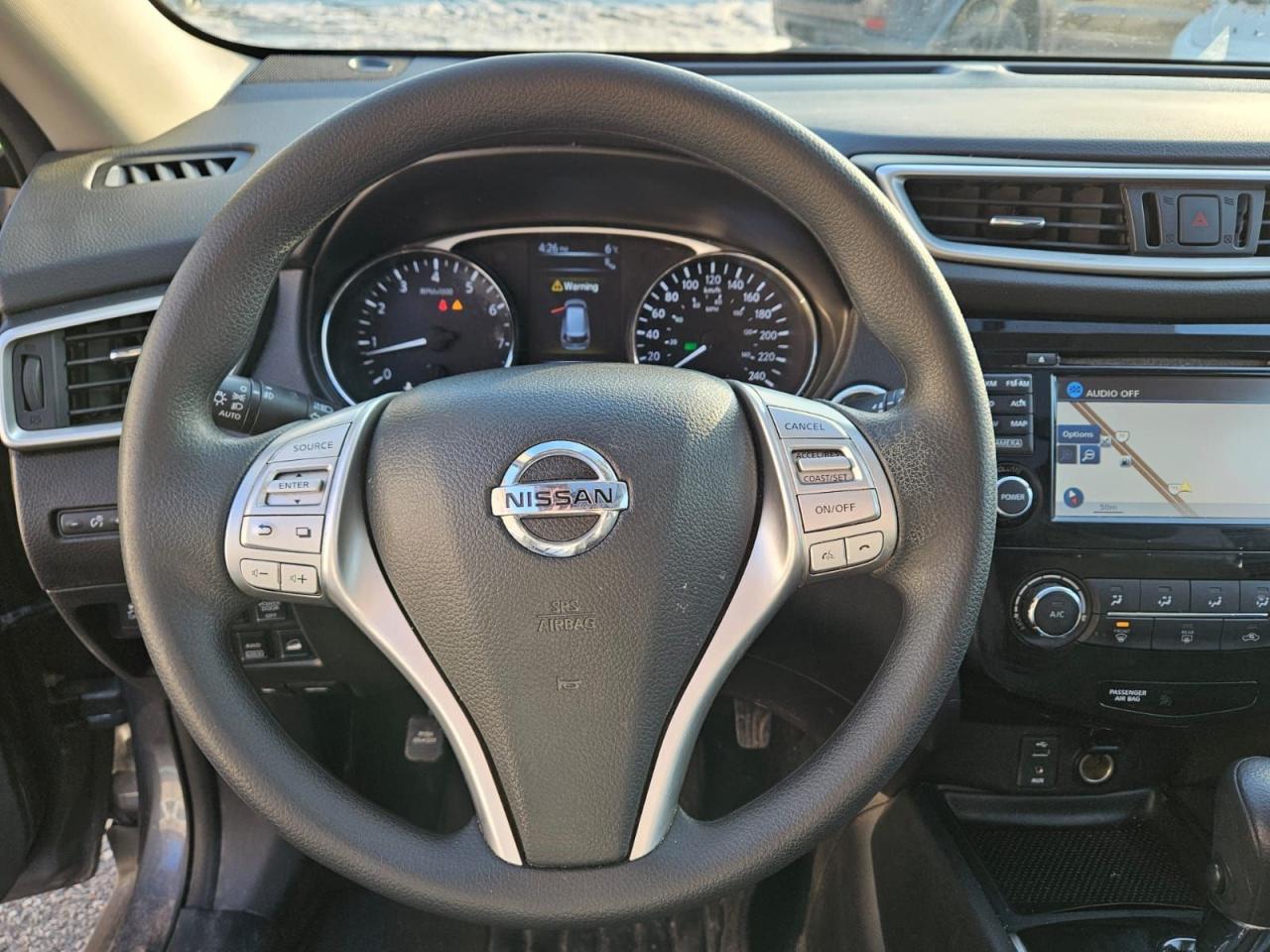 2016 Nissan Rogue AWD 4dr SV Photo