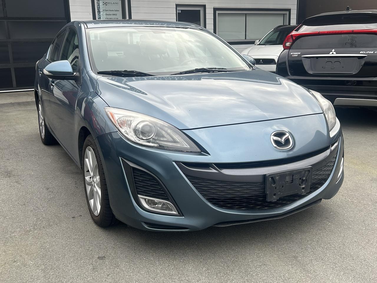 2010 Mazda MAZDA3 GT - Photo #4