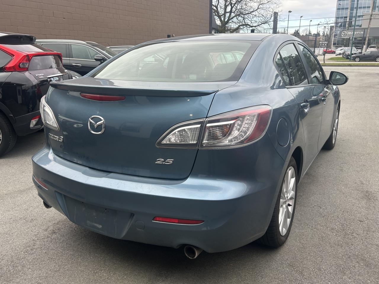 2010 Mazda MAZDA3 GT - Photo #6