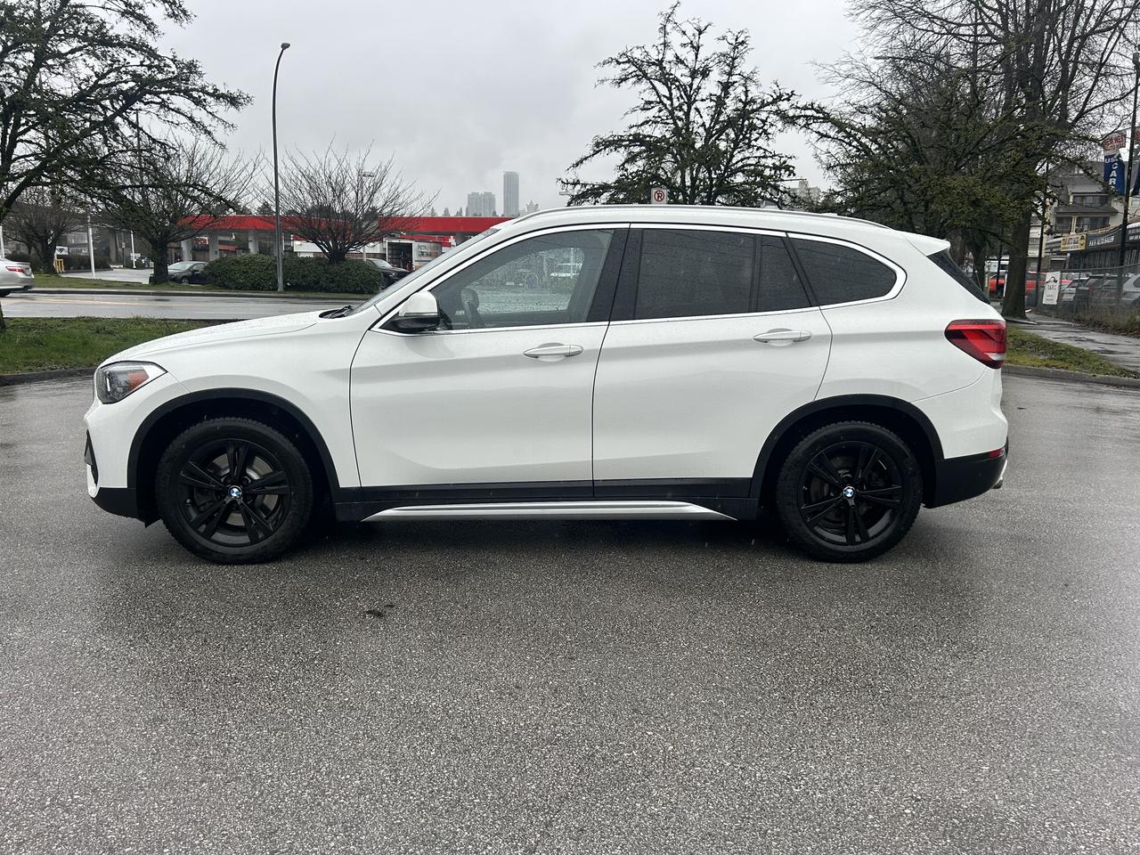 2020 BMW X1 Xdrive28i Sports Activity Vehicle - Photo #2