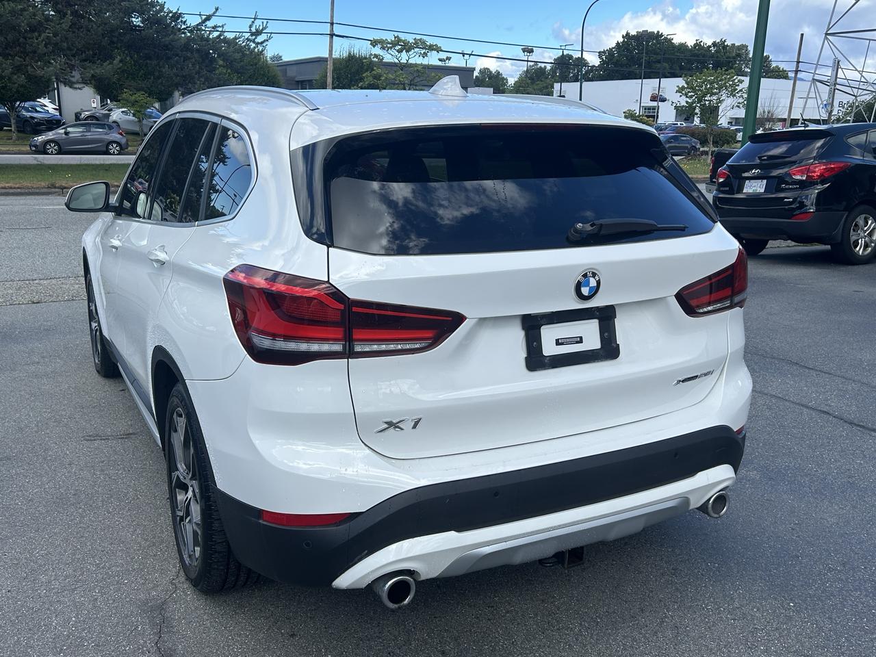 2020 BMW X1 28i - Photo 23