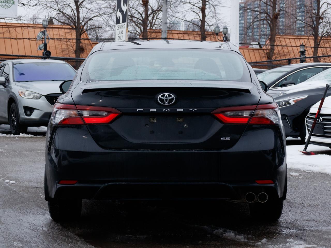 2024 Toyota Camry SE| CLEAN CARFAX | NO ACCIDENTS| Photo