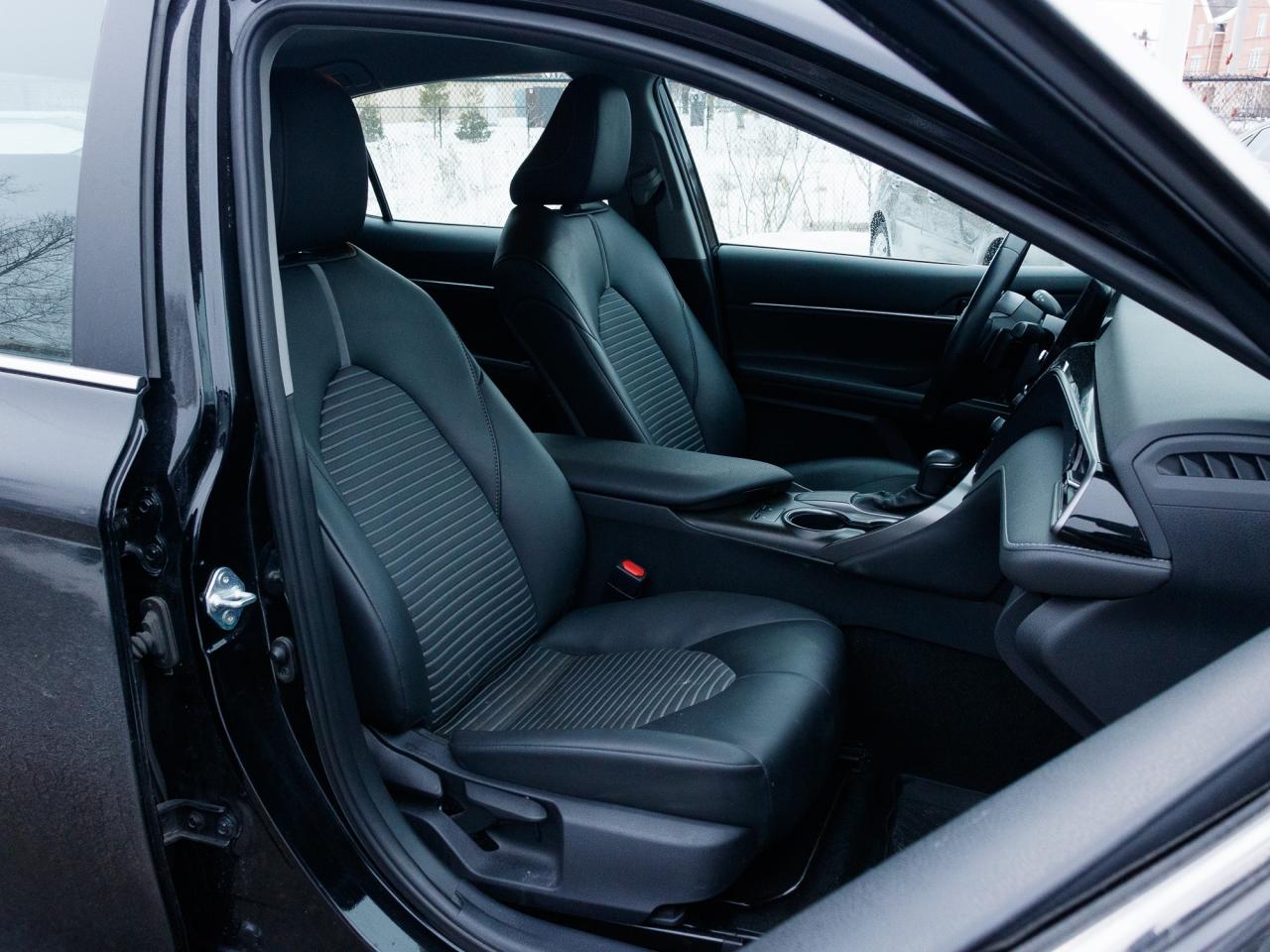 2024 Toyota Camry SE| CLEAN CARFAX | NO ACCIDENTS| Photo