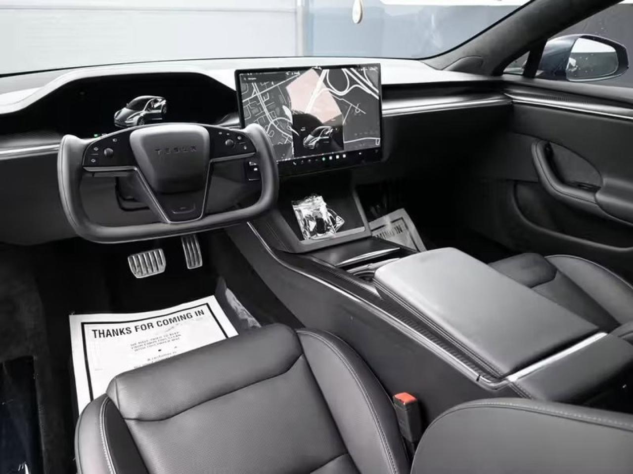 2022 Tesla Model S Plaid Photo