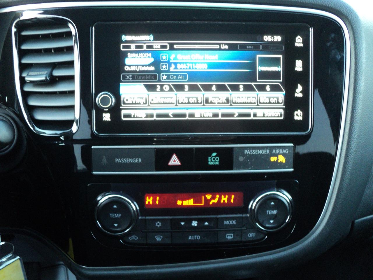 2019 Mitsubishi Outlander ES AWC 2.4L4cylGas HeatedSeats BackUpCam Photo